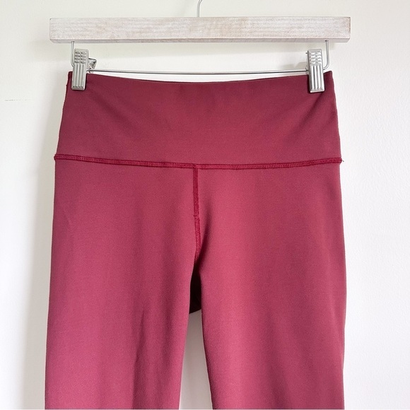 Fabletics Burgundy Wine Define PowerHold High-Waisted 7/8 Legging Sz Small - Picture 6 of 10